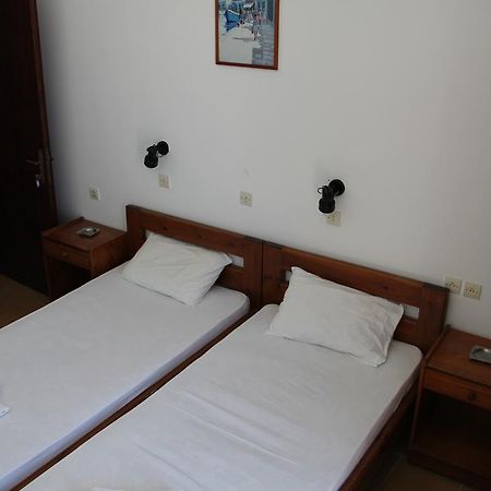 Hotel Stavris Khóra Sfakíon エクステリア 写真