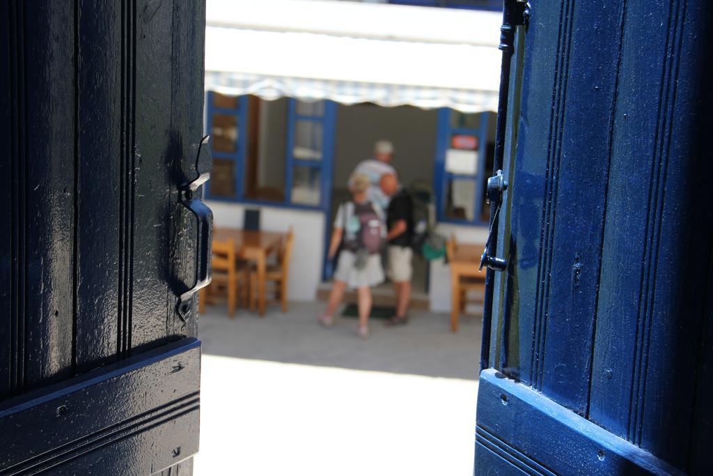 Hotel Stavris Khóra Sfakíon エクステリア 写真