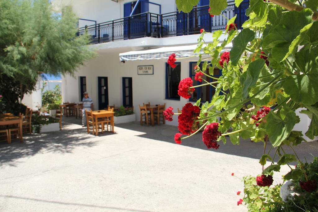 Hotel Stavris Khóra Sfakíon エクステリア 写真