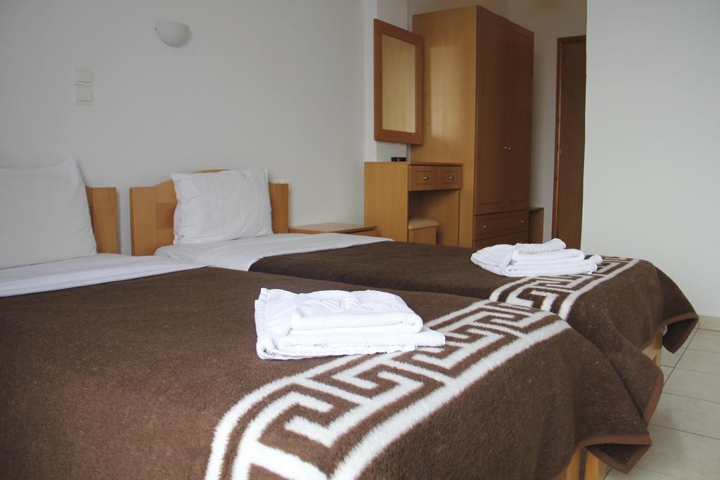 Hotel Stavris Khóra Sfakíon エクステリア 写真