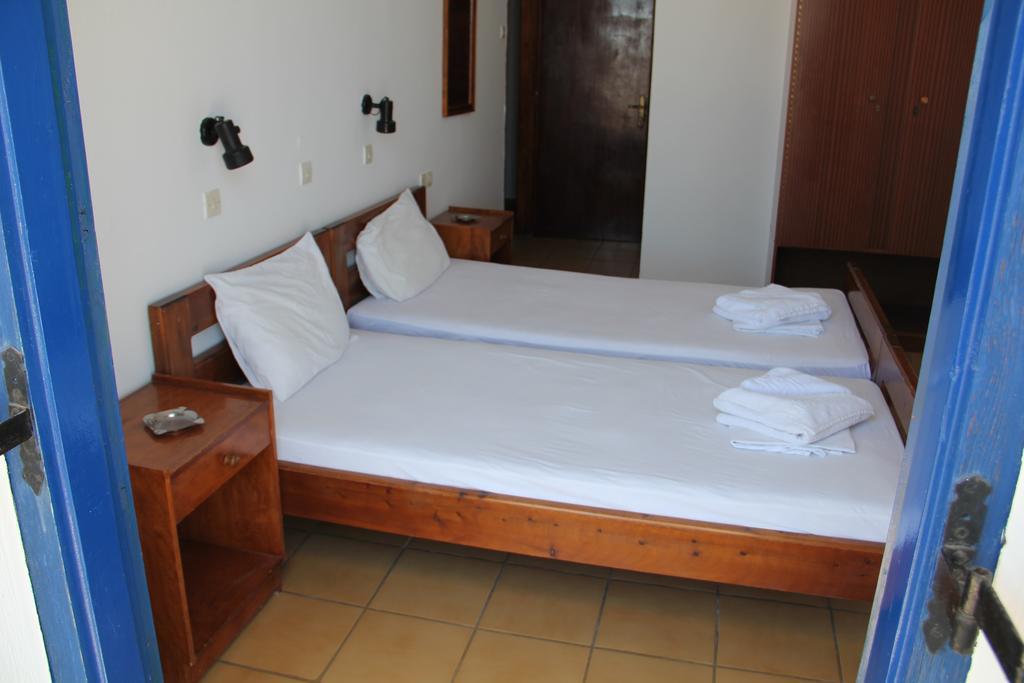 Hotel Stavris Khóra Sfakíon エクステリア 写真